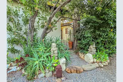761 W 11th, Claremont, CA 91711 - Photo 56