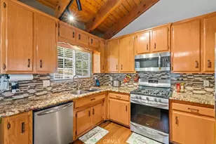 298 Weisshorn, Crestline, CA 92325 - Photo 12