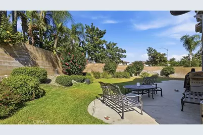 6067 Cone Peak, Fontana, CA 92336 - Photo 42