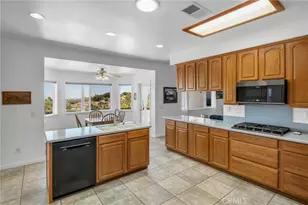 8727 Wintergreen, Pinon Hills, CA 92372 - Photo 20