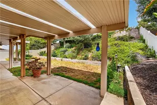 11748 Fairway Dr, Yucaipa, CA 92399 - Photo 26