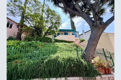 1616 Redcliff, Los Angeles, CA 90026 - Photo 20