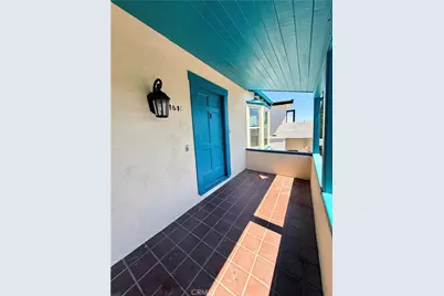 1616 Redcliff, Los Angeles, CA 90026 - Photo 2