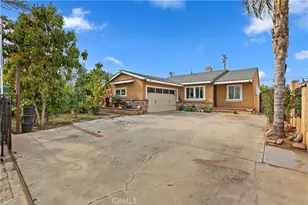 1665 Highland St, Santa Ana, CA 92703 - Photo 2
