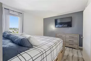 125 W South, Anaheim, CA 92805 - Photo 12