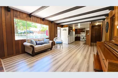 23013 Oak Lane, Crestline, CA 92325 - Photo 10