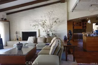 15201 Pocahantas, Apple Valley, CA 92307 - Photo 4