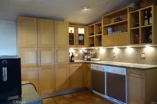 15201 Pocahantas, Apple Valley, CA 92307 - Photo 14
