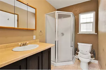 18663 Mojave Street, Hesperia, CA 92345 - Photo 24