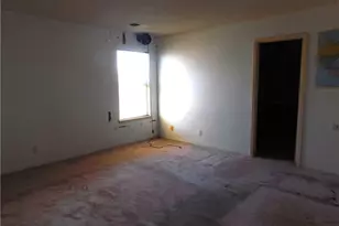 21864 Garibaldi, California City, CA 93505 - Photo 14