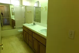 21864 Garibaldi, California City, CA 93505 - Photo 10
