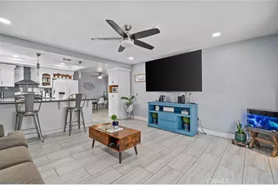 17231 Wabash Avenue, Fontana, CA 92336 - Photo 14