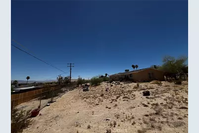 73816 Playa Vista, 29 Palms MCB, CA 92277 - Photo 18