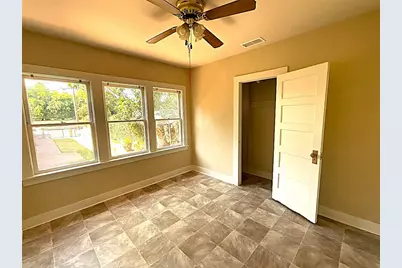 116 E Center Street, Covina, CA 91723 - Photo 18