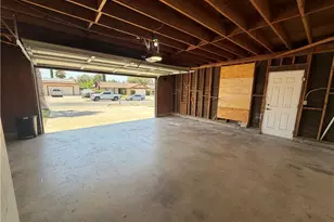 1502 Berkeley Dr, Redlands, CA 92374 - Photo 32