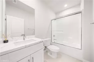 16425 Arrow Blvd, Fontana, CA 92335 - Photo 20