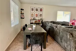 12045 Firbrook St, Victorville, CA 92392 - Photo 10