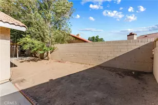 3542 E Ave R 10, Palmdale, CA 93550 - Photo 28