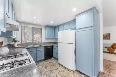3542 E Avenue R10, Palmdale, CA 93550 - Photo 16