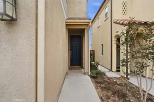 16061 Narni Ln, Fontana, CA 92336 - Photo 4