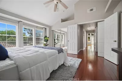 8 Magellan Aisle, Irvine, CA 92620 - Photo 8