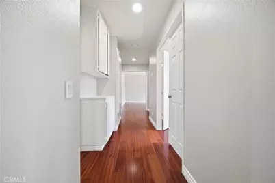 8 Magellan Aisle, Irvine, CA 92620 - Photo 20