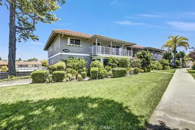 2208 Via Mariposa #Q, Laguna Woods, CA 92637 - Photo 2