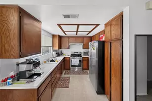1012 N Vernon Ave, Azusa, CA 91702 - Photo 26