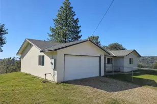 43654 Revis, Coarsegold, CA 93614 - Photo 2