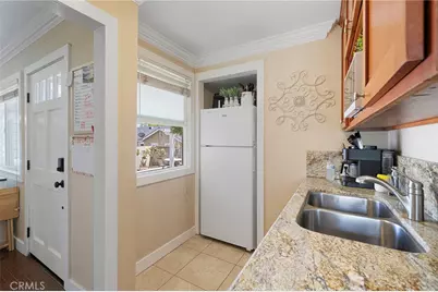 560 N 2nd Avenue, Upland, CA 91786 - Photo 42