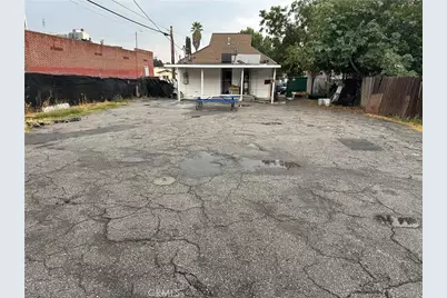 216 E Base Line, San Bernardino, CA 92410 - Photo 12