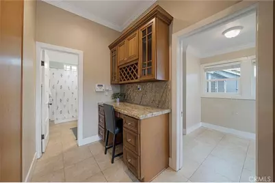 560 N 2nd Avenue, Upland, CA 91786 - Photo 20