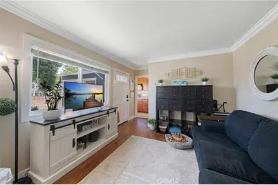 560 N 2nd Avenue, Upland, CA 91786 - Photo 38