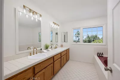 1060 W Leadora Avenue, Glendora, CA 91741 - Photo 30