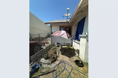 214 E Base Line, San Bernardino, CA 92410 - Photo 14
