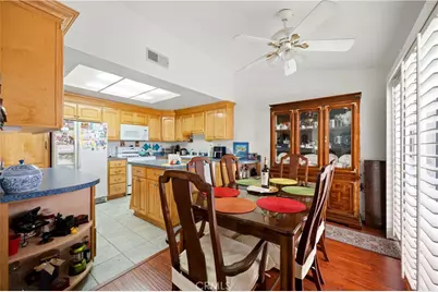 28296 Bockdale Avenue, Canyon Country, CA 91387 - Photo 8