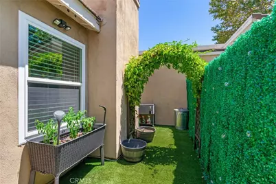 1182 Mountain Gate, Upland, CA 91786 - Photo 20