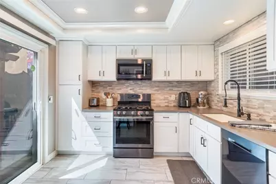 1182 Mountain Gate, Upland, CA 91786 - Photo 10