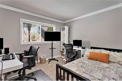 981 Serfas Club, Corona, CA 92882 - Photo 36