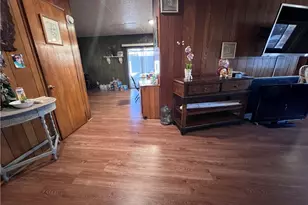 46 Roud Table Dr, Riverside, CA 92507 - Photo 14