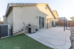 13502 Bentwood, Oak Hills, CA 92344 - Photo 34