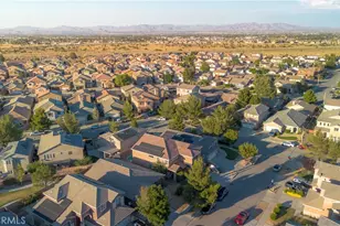 13502 Bentwood, Oak Hills, CA 92344 - Photo 4