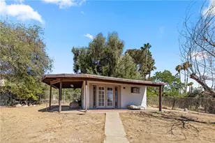 33070 Colorado St, Yucaipa, CA 92399 - Photo 20