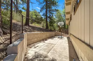 841 Menlo Dr, Big Bear Lake, CA 92315 - Photo 22