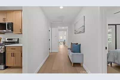 2409 Pepperwood Avenue, Long Beach, CA 90815 - Photo 16