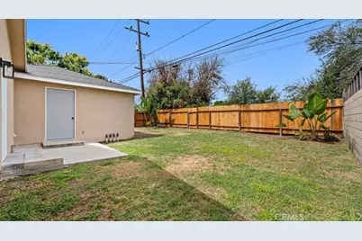 2409 Pepperwood Avenue, Long Beach, CA 90815 - Photo 36