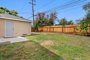 2409 Pepperwood Ave, Long Beach, CA 90815 - Photo 36