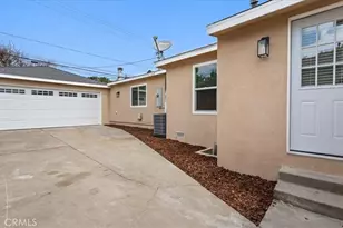 2409 Pepperwood Ave, Long Beach, CA 90815 - Photo 34
