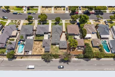 2409 Pepperwood Avenue, Long Beach, CA 90815 - Photo 44