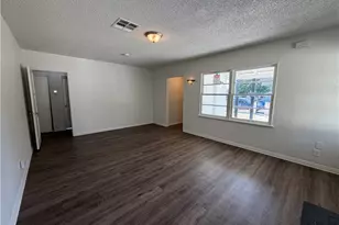 644 N Hagar St, San Fernando, CA 91340 - Photo 6